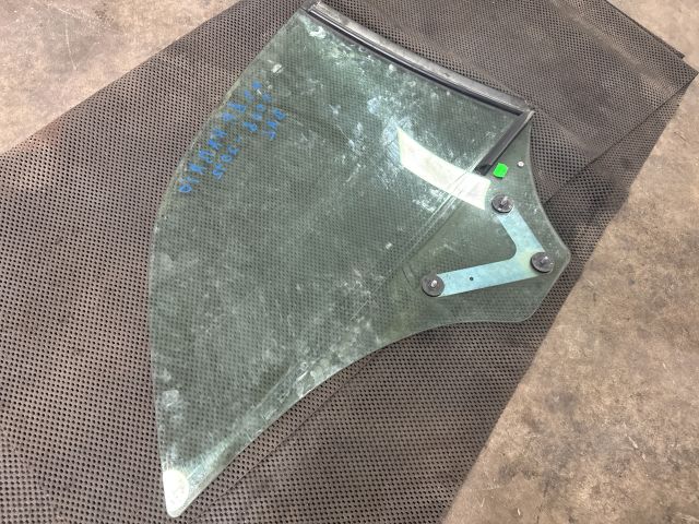 bontott AUDI A3 Bal hátsó Ablak