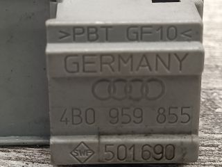 bontott AUDI A3 Bal hátsó Ablakemelő Kapcsoló