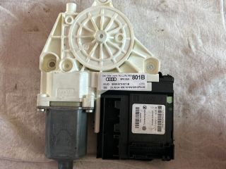 bontott AUDI A3 Bal hátsó Ablakemelő Motor