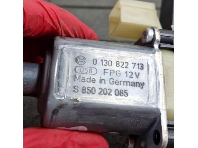 bontott AUDI A3 Bal hátsó Ablakemelő Motor