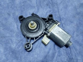 bontott AUDI A3 Bal hátsó Ablakemelő Motor