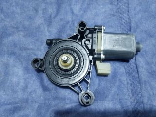 bontott AUDI A3 Bal hátsó Ablakemelő Motor