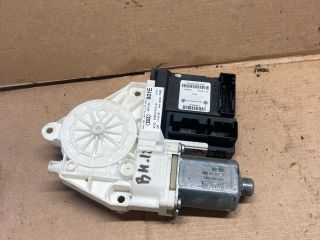 bontott AUDI A3 Bal hátsó Ablakemelő Motor