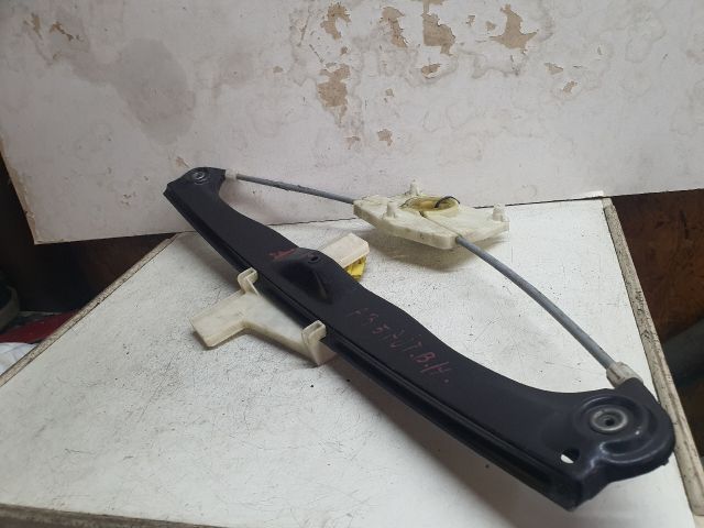 bontott AUDI A3 Bal hátsó Ablakemelő Szerkezet (Elektromos)