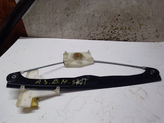 bontott AUDI A3 Bal hátsó Ablakemelő Szerkezet (Elektromos)