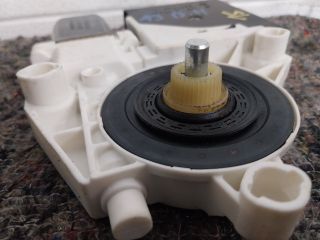 bontott AUDI A3 Bal hátsó Ablakemelő Szerkezet (Elektromos)