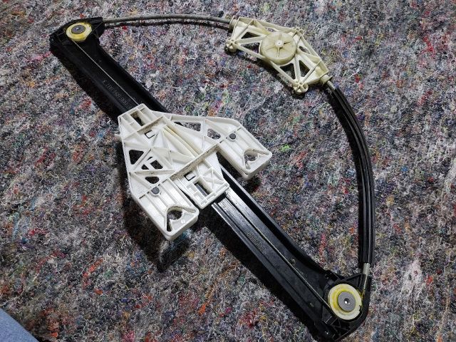 bontott AUDI A3 Bal hátsó Ablakemelő Szerkezet (Elektromos)