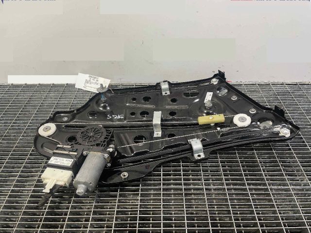 bontott AUDI A3 Bal hátsó Ablakemelő Szerkezet (Elektromos)