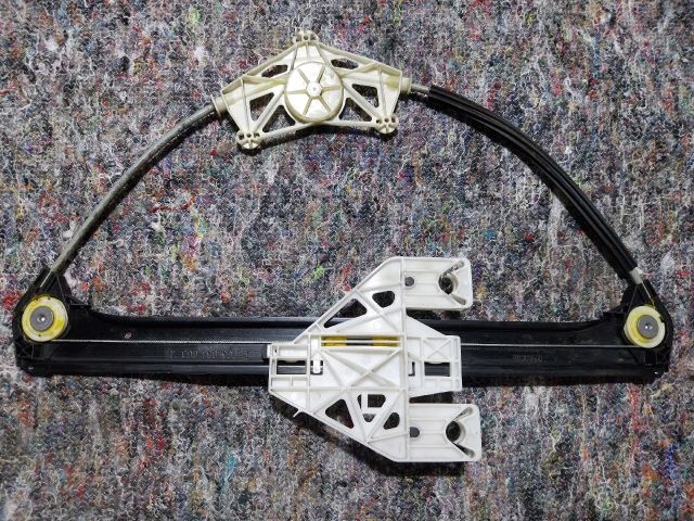 bontott AUDI A3 Bal hátsó Ablakemelő Szerkezet (Elektromos)