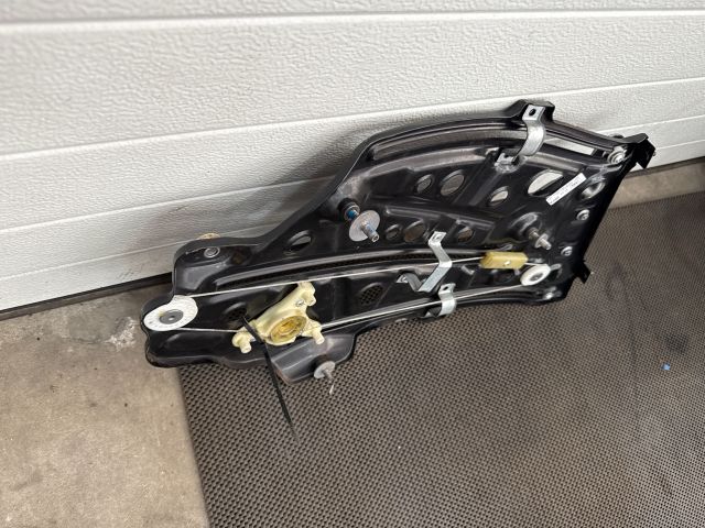 bontott AUDI A3 Bal hátsó Ablakemelő Szerkezet (Elektromos)