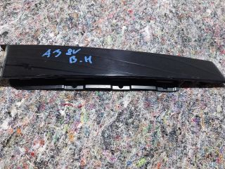 bontott AUDI A3 Bal hátsó Ajtó Díszléc