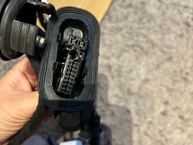 bontott AUDI A3 Bal hátsó Ajtó Kábelköteg