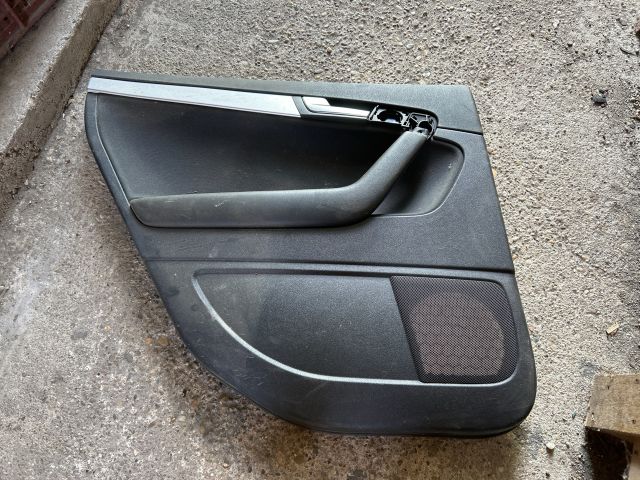 bontott AUDI A3 Bal hátsó Ajtó Kárpit