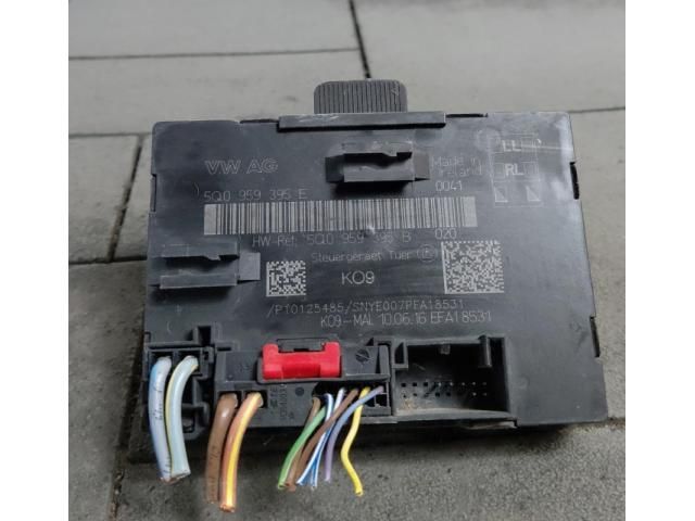 bontott AUDI A3 Bal hátsó Ajtó Vezérlőegység