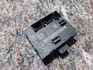 bontott AUDI A3 Bal hátsó Ajtó Vezérlőegység