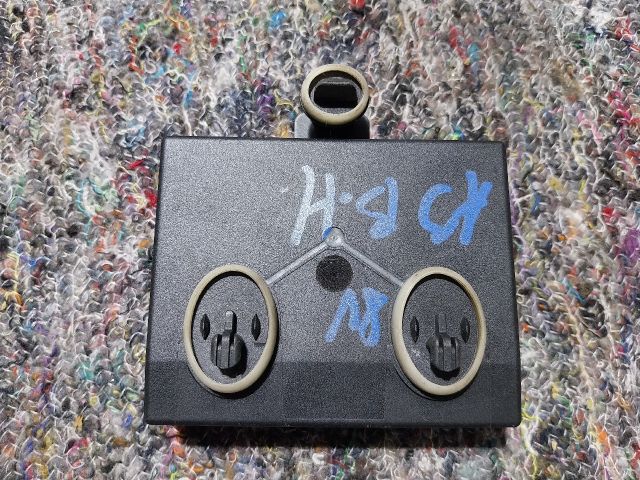 bontott AUDI A3 Bal hátsó Ajtó Vezérlőegység