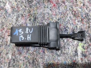 bontott AUDI A3 Bal hátsó Ajtóhatároló