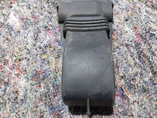 bontott AUDI A3 Bal hátsó Ajtóhatároló