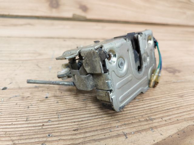 bontott AUDI A3 Bal hátsó Ajtózár