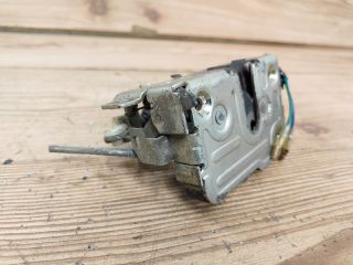 bontott AUDI A3 Bal hátsó Ajtózár