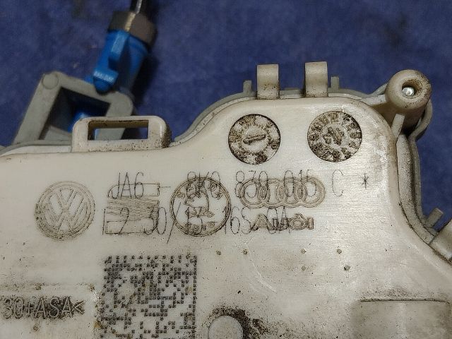 bontott AUDI A3 Bal hátsó Ajtózár