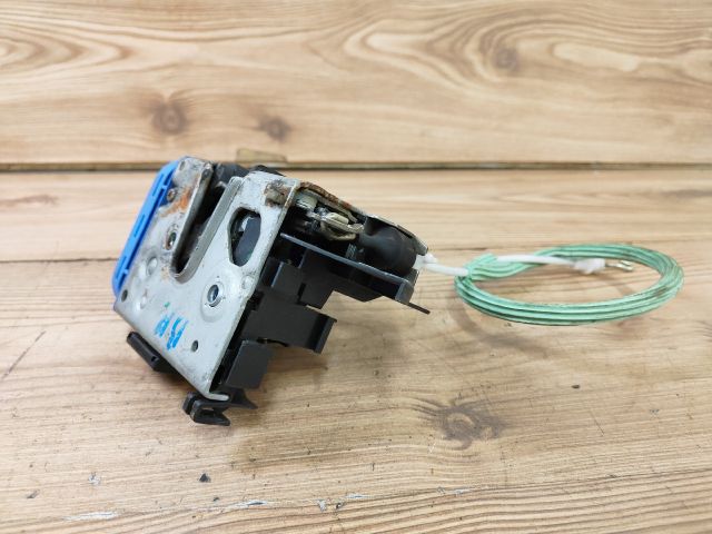 bontott AUDI A3 Bal hátsó Ajtózár