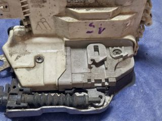 bontott AUDI A3 Bal hátsó Ajtózár