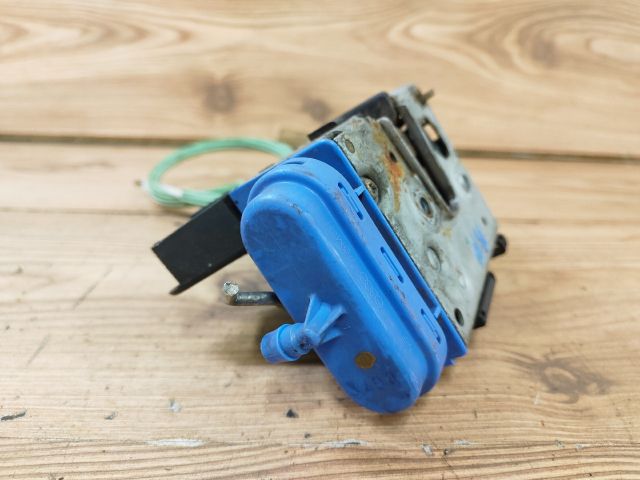 bontott AUDI A3 Bal hátsó Ajtózár