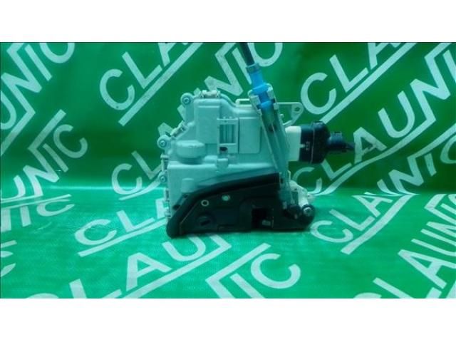 bontott AUDI A3 Bal hátsó Ajtózár