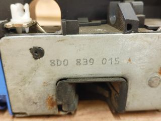 bontott AUDI A3 Bal hátsó Ajtózár