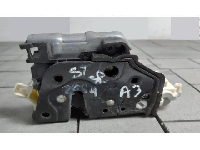 bontott AUDI A3 Bal hátsó Ajtózár