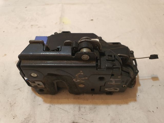 bontott AUDI A3 Bal hátsó Ajtózár