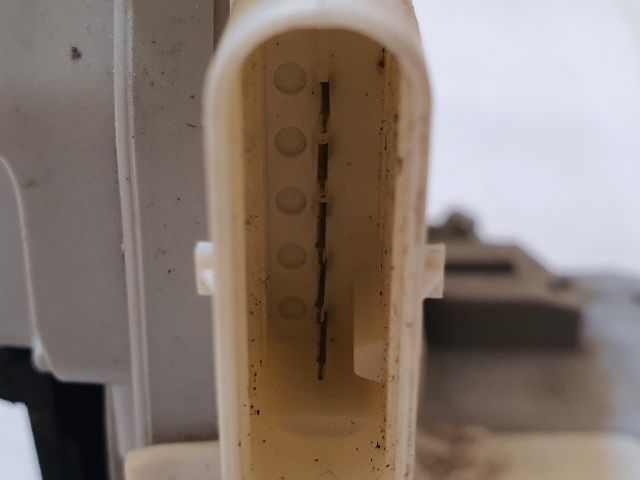 bontott AUDI A3 Bal hátsó Ajtózár