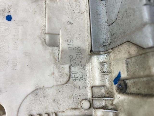 bontott AUDI A3 Bal hátsó Ajtózár