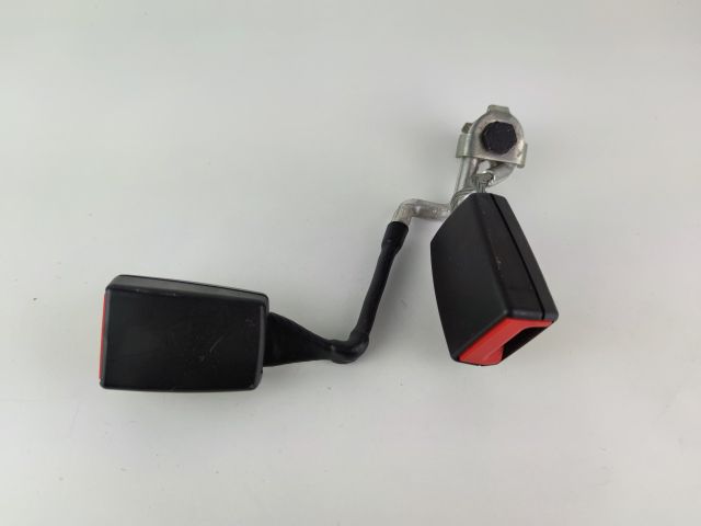 bontott AUDI A3 Bal hátsó Biztonsági Öv Csat