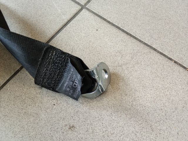 bontott AUDI A3 Bal hátsó Biztonsági Öv