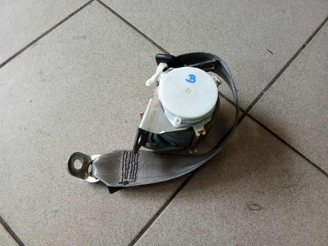 bontott AUDI A3 Bal hátsó Biztonsági Öv