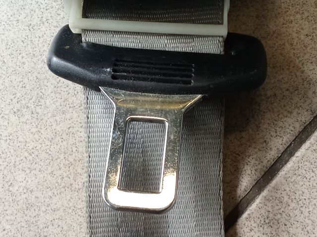 bontott AUDI A3 Bal hátsó Biztonsági Öv