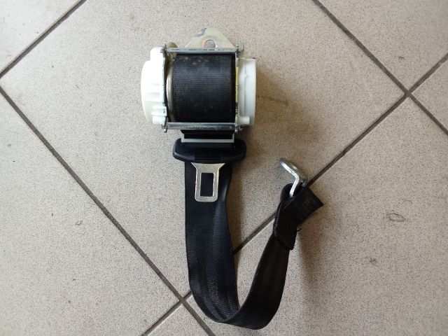 bontott AUDI A3 Bal hátsó Biztonsági Öv