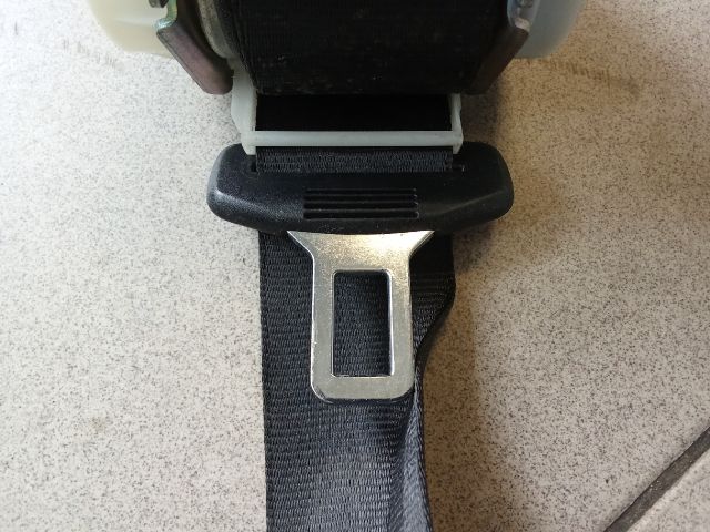 bontott AUDI A3 Bal hátsó Biztonsági Öv