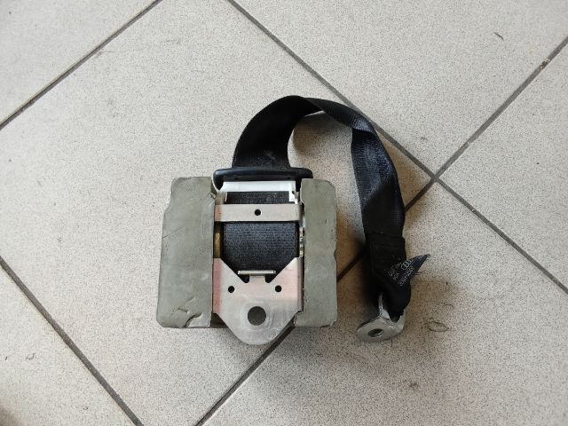 bontott AUDI A3 Bal hátsó Biztonsági Öv