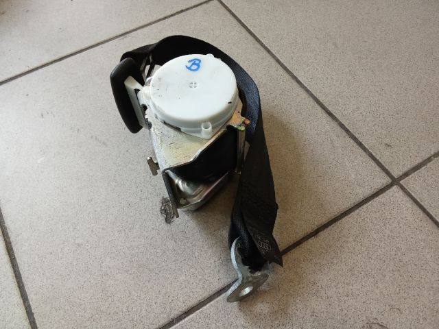 bontott AUDI A3 Bal hátsó Biztonsági Öv