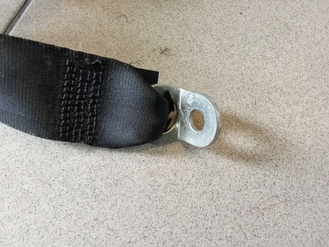 bontott AUDI A3 Bal hátsó Biztonsági Öv