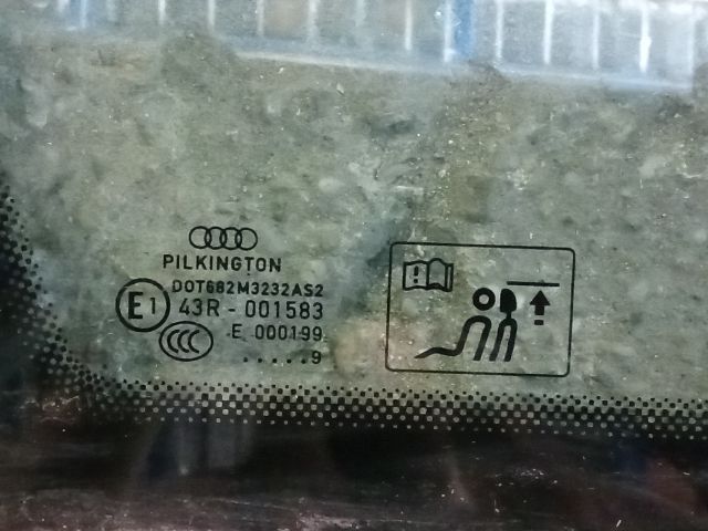 bontott AUDI A3 Bal hátsó Fixüveg (Ajtóban)