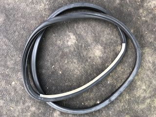 bontott AUDI A3 Bal hátsó Gumikéder