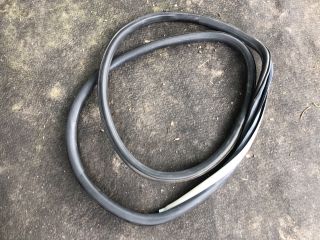 bontott AUDI A3 Bal hátsó Gumikéder