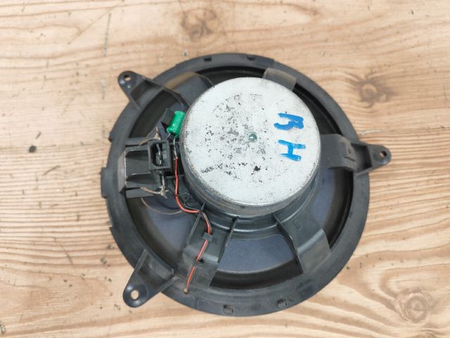bontott AUDI A3 Bal hátsó Hangszóró