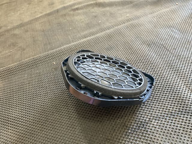 bontott AUDI A3 Bal hátsó Hangszóró