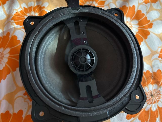 bontott AUDI A3 Bal hátsó Hangszóró