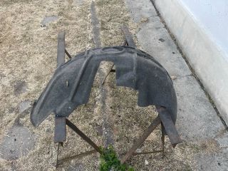 bontott AUDI A3 Bal hátsó Hátsó Dobbetét (Kerékjárati, Műanyag)